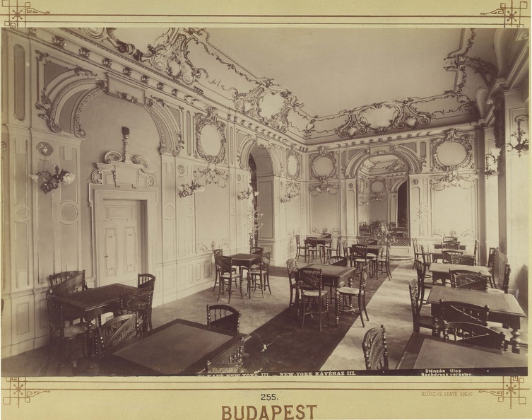 "New York kávéház belső fotója (New York-palota). A felvétel 1890 után készült." A kép forrását kérjük így adja meg: Fortepan / Budapest Főváros Levéltára. Levéltári jelzet: HU.BFL.XV.19.d.1.08.061